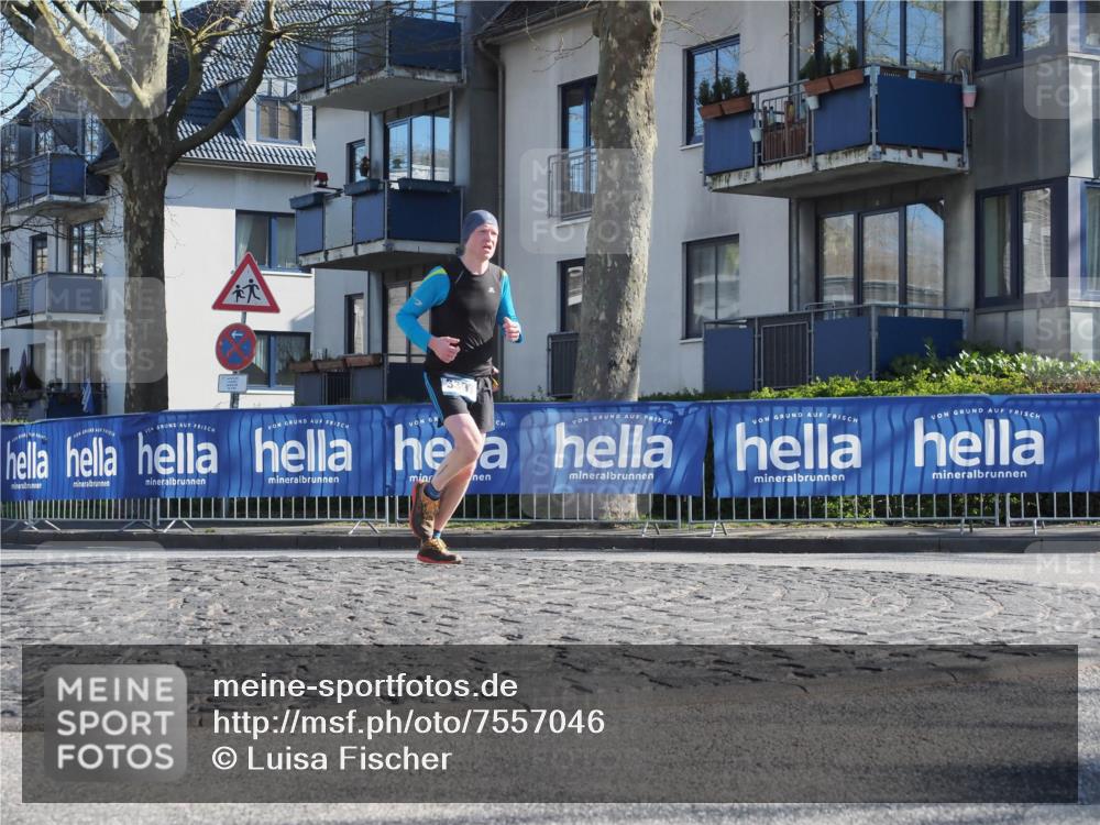 06.04.2025 - 44. Internationalen Wilhelmsburger Insellauf Luisa Fischer http://msf.ph/oto/7557046 06.04.2025 10:14:40 Ziel  meine-sportfotos.de