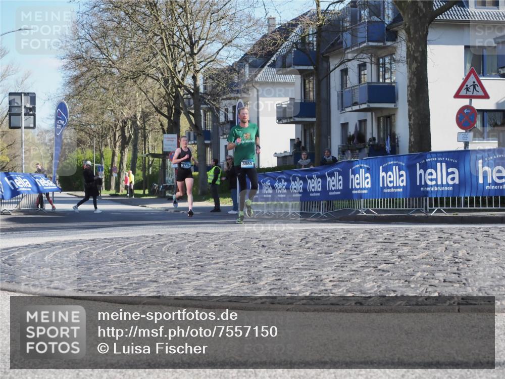 06.04.2025 - 44. Internationalen Wilhelmsburger Insellauf Luisa Fischer http://msf.ph/oto/7557150 06.04.2025 10:15:13 Ziel 3776, 3080 meine-sportfotos.de