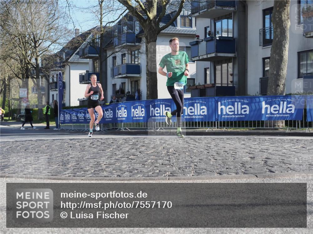 06.04.2025 - 44. Internationalen Wilhelmsburger Insellauf Luisa Fischer http://msf.ph/oto/7557170 06.04.2025 10:15:15 Ziel 3080, 3776 meine-sportfotos.de