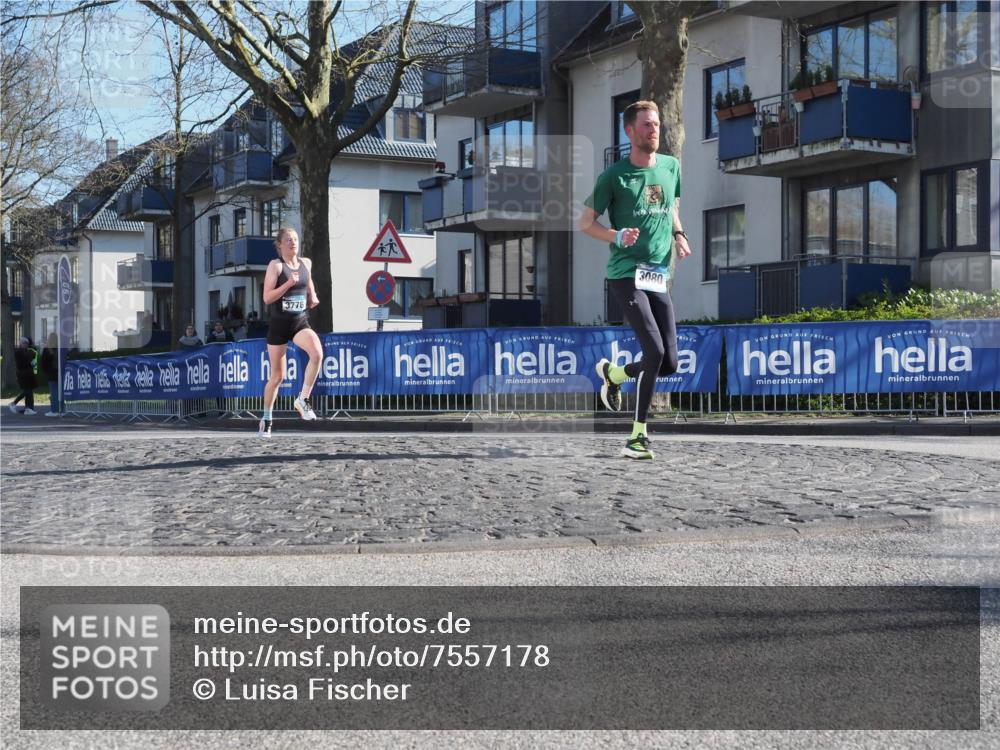 06.04.2025 - 44. Internationalen Wilhelmsburger Insellauf Luisa Fischer http://msf.ph/oto/7557178 06.04.2025 10:15:16 Ziel 3776, 3080 meine-sportfotos.de