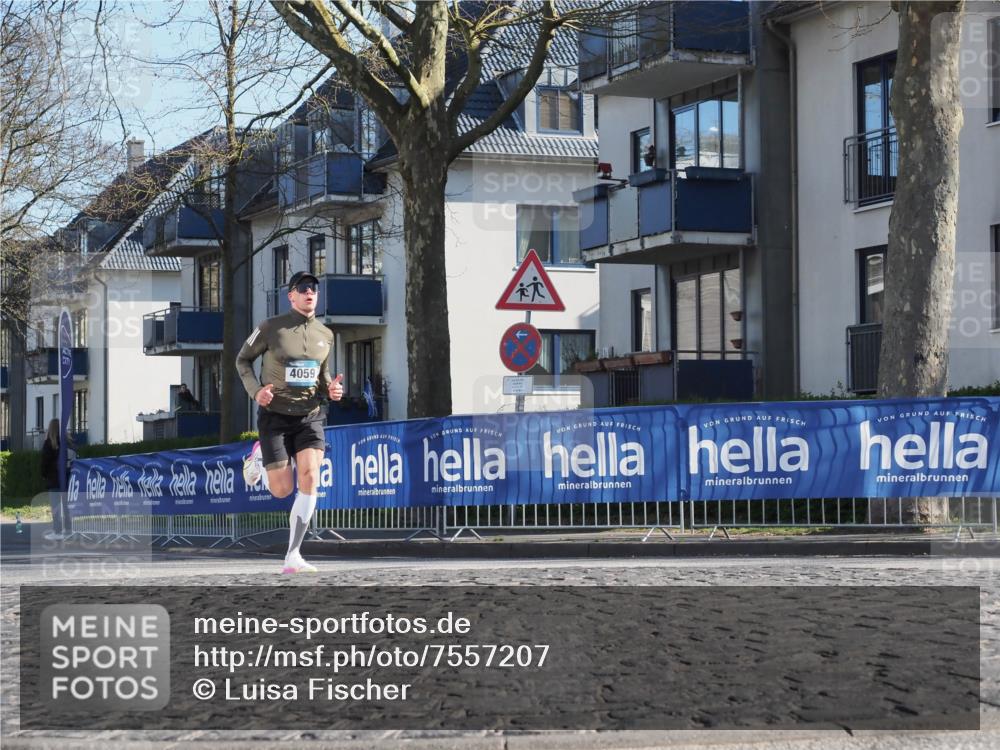 06.04.2025 - 44. Internationalen Wilhelmsburger Insellauf Luisa Fischer http://msf.ph/oto/7557207 06.04.2025 10:15:40 Ziel 4059 meine-sportfotos.de