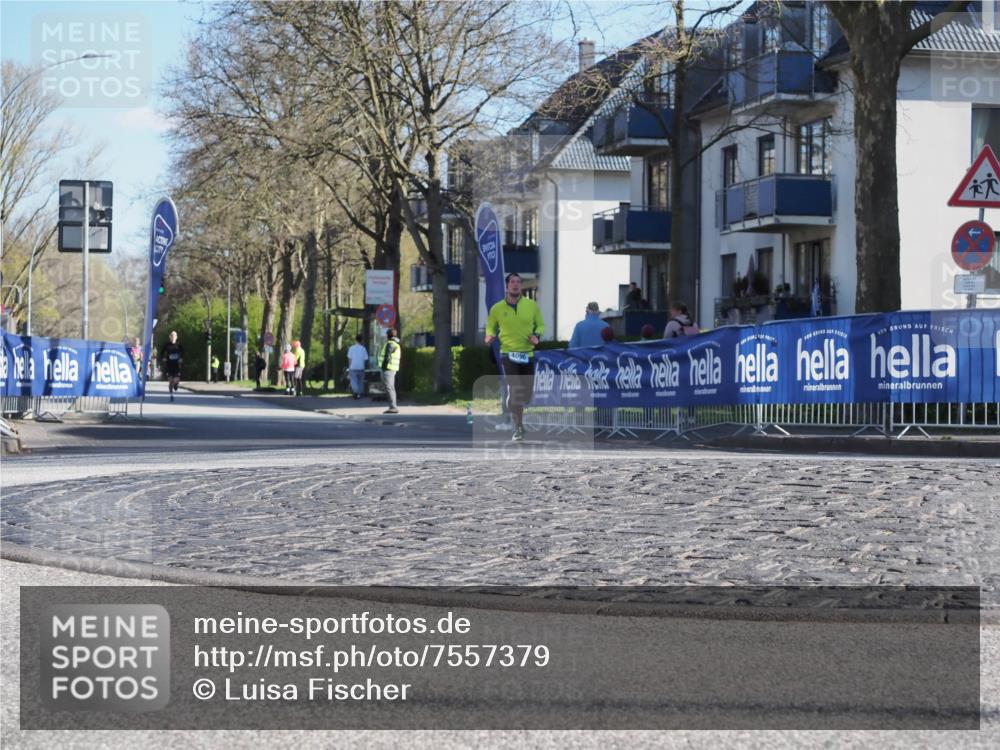 06.04.2025 - 44. Internationalen Wilhelmsburger Insellauf Luisa Fischer http://msf.ph/oto/7557379 06.04.2025 10:17:07 Ziel 4096 meine-sportfotos.de