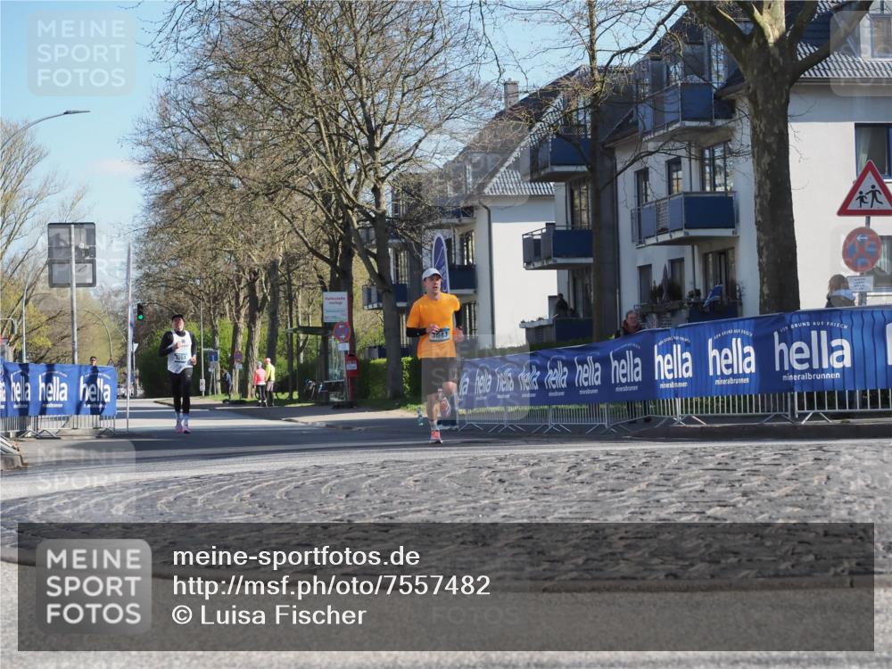 06.04.2025 - 44. Internationalen Wilhelmsburger Insellauf Luisa Fischer http://msf.ph/oto/7557482 06.04.2025 10:18:29 Ziel 3643 meine-sportfotos.de