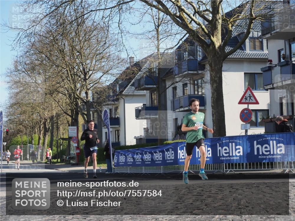 06.04.2025 - 44. Internationalen Wilhelmsburger Insellauf Luisa Fischer http://msf.ph/oto/7557584 06.04.2025 10:18:57 Ziel 3027, 2103 meine-sportfotos.de