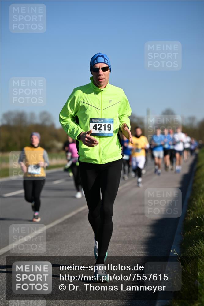 06.04.2025 - 44. Internationalen Wilhelmsburger Insellauf Dr. Thomas Lammeyer http://msf.ph/oto/7557615 06.04.2025 09:33:38 Laufen 4219 meine-sportfotos.de