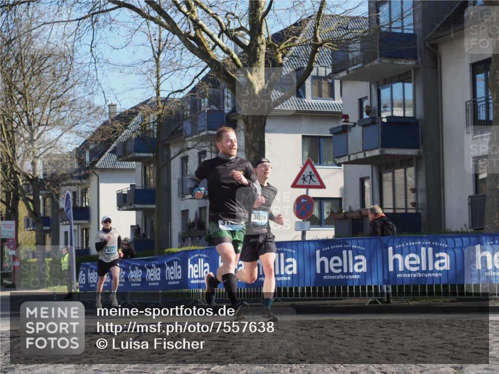 06.04.2025 - 44. Internationalen Wilhelmsburger Insellauf Luisa Fischer http://msf.ph/oto/7557638 06.04.2025 10:19:15 Ziel 3078, 4417 meine-sportfotos.de