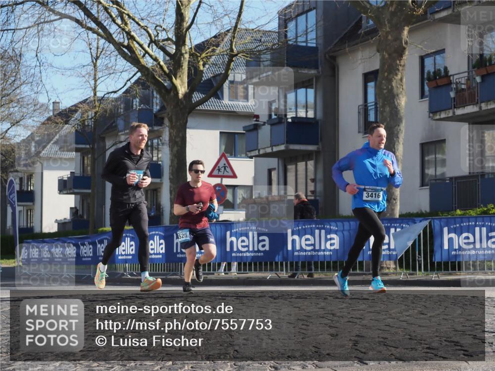 06.04.2025 - 44. Internationalen Wilhelmsburger Insellauf Luisa Fischer http://msf.ph/oto/7557753 06.04.2025 10:20:11 Ziel 525, 3416 meine-sportfotos.de