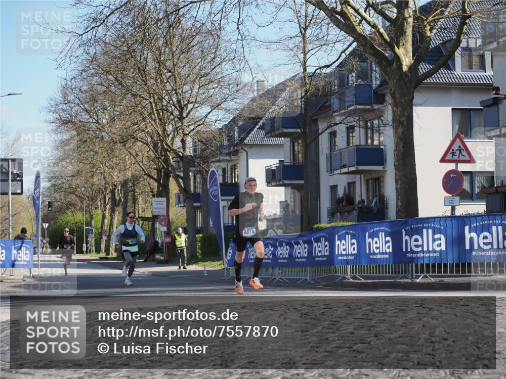 06.04.2025 - 44. Internationalen Wilhelmsburger Insellauf Luisa Fischer http://msf.ph/oto/7557870 06.04.2025 10:20:43 Ziel 4514 meine-sportfotos.de