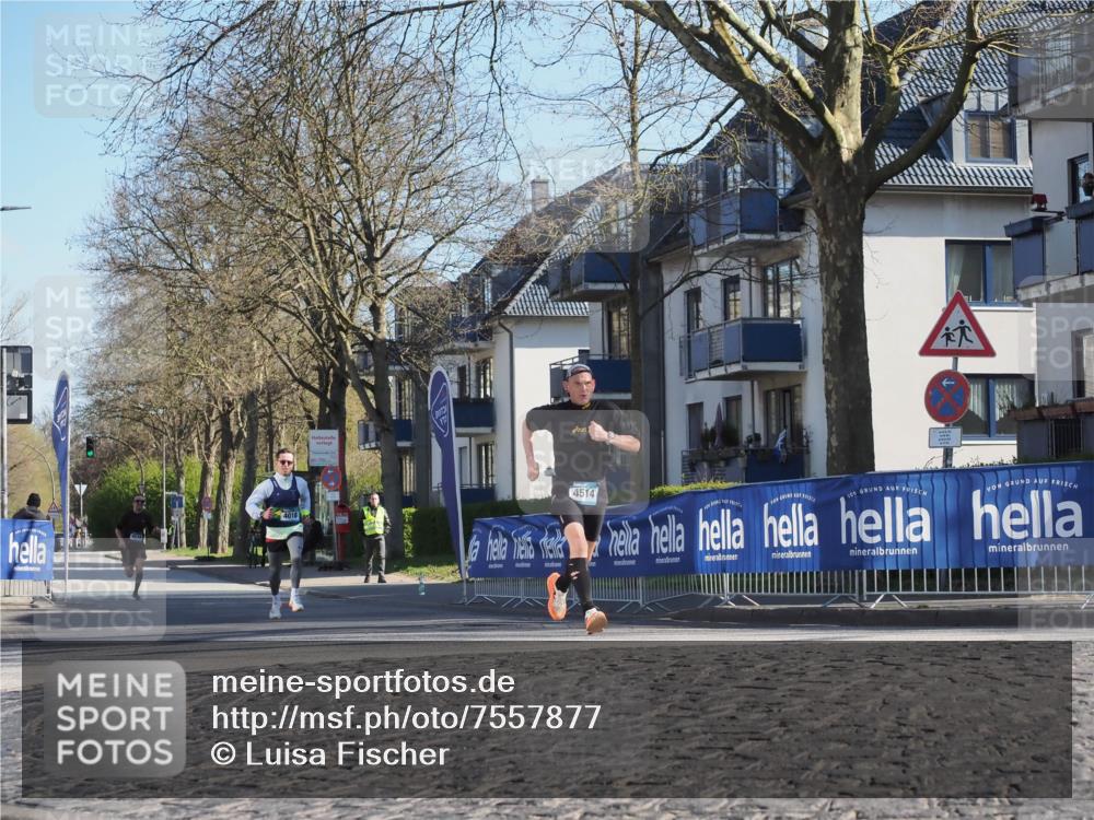 06.04.2025 - 44. Internationalen Wilhelmsburger Insellauf Luisa Fischer http://msf.ph/oto/7557877 06.04.2025 10:20:43 Ziel 4018, 4514 meine-sportfotos.de