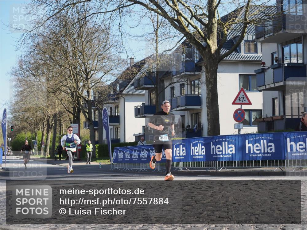 06.04.2025 - 44. Internationalen Wilhelmsburger Insellauf Luisa Fischer http://msf.ph/oto/7557884 06.04.2025 10:20:44 Ziel 4018, 4514 meine-sportfotos.de