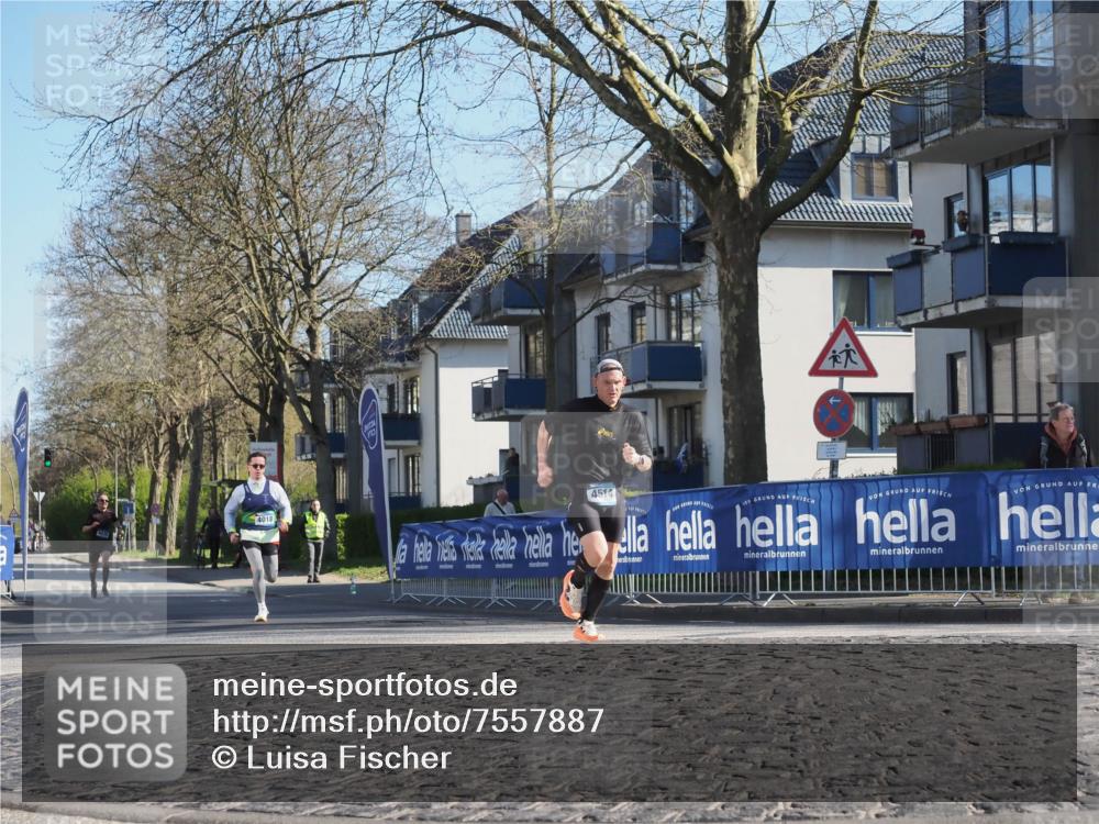 06.04.2025 - 44. Internationalen Wilhelmsburger Insellauf Luisa Fischer http://msf.ph/oto/7557887 06.04.2025 10:20:44 Ziel 4514, 4018 meine-sportfotos.de