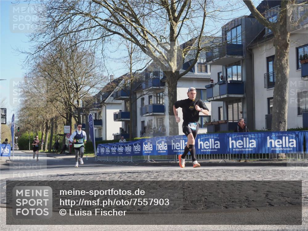 06.04.2025 - 44. Internationalen Wilhelmsburger Insellauf Luisa Fischer http://msf.ph/oto/7557903 06.04.2025 10:20:45 Ziel 4018, 4514 meine-sportfotos.de