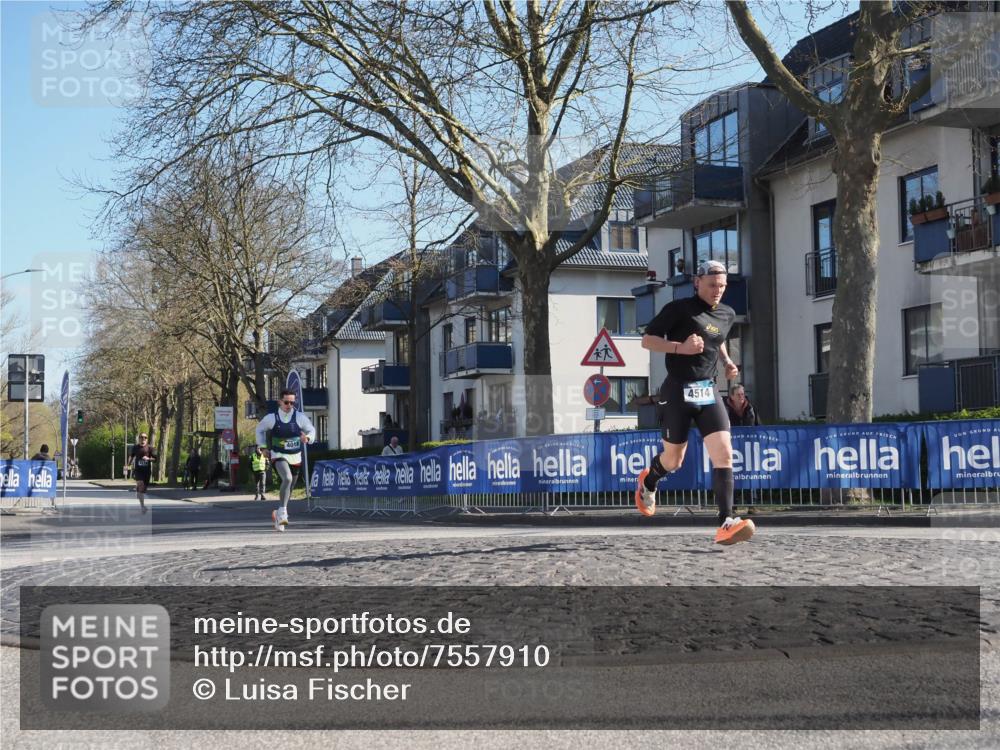06.04.2025 - 44. Internationalen Wilhelmsburger Insellauf Luisa Fischer http://msf.ph/oto/7557910 06.04.2025 10:20:45 Ziel 4018, 4514 meine-sportfotos.de