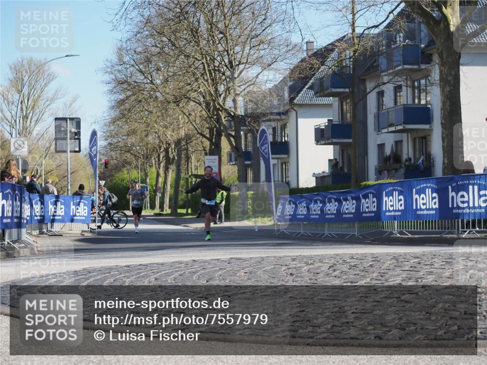 06.04.2025 - 44. Internationalen Wilhelmsburger Insellauf Luisa Fischer http://msf.ph/oto/7557979 06.04.2025 10:21:08 Ziel  meine-sportfotos.de