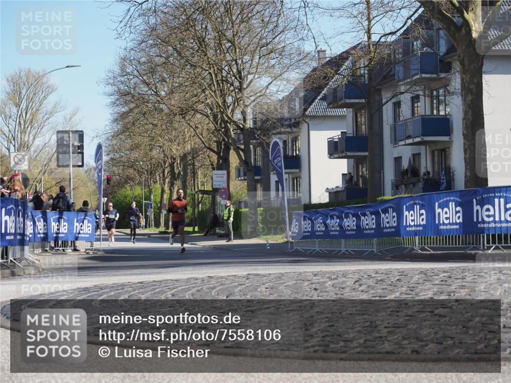 06.04.2025 - 44. Internationalen Wilhelmsburger Insellauf Luisa Fischer http://msf.ph/oto/7558106 06.04.2025 10:22:00 Ziel  meine-sportfotos.de