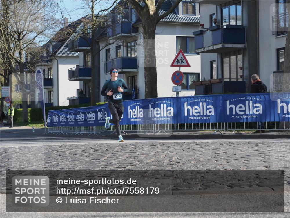 06.04.2025 - 44. Internationalen Wilhelmsburger Insellauf Luisa Fischer http://msf.ph/oto/7558179 06.04.2025 10:22:14 Ziel 3353 meine-sportfotos.de