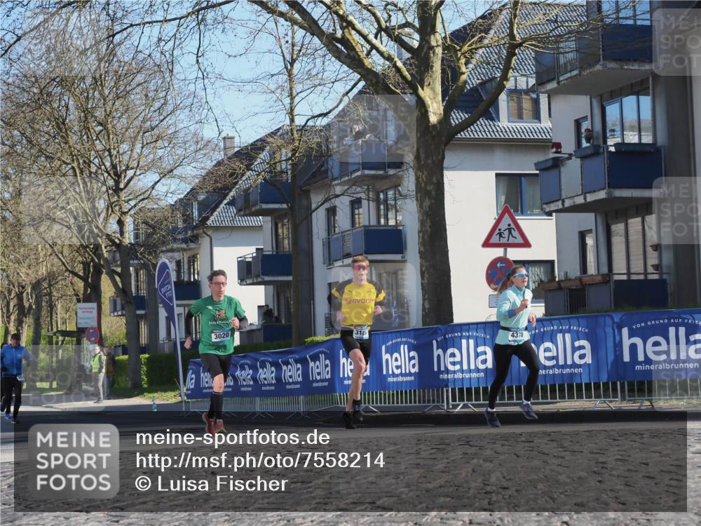 06.04.2025 - 44. Internationalen Wilhelmsburger Insellauf Luisa Fischer http://msf.ph/oto/7558214 06.04.2025 10:22:36 Ziel 3, 3020, 3185, 4378 meine-sportfotos.de