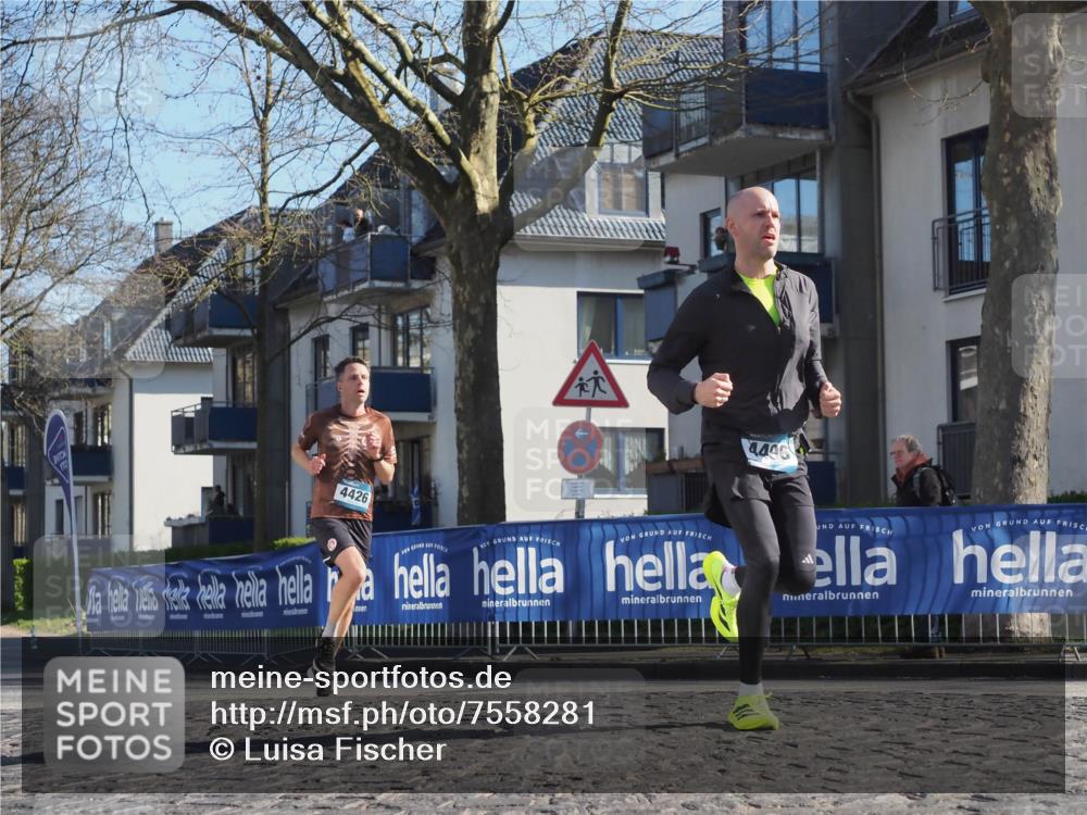 06.04.2025 - 44. Internationalen Wilhelmsburger Insellauf Luisa Fischer http://msf.ph/oto/7558281 06.04.2025 10:23:02 Ziel 4446, 4426 meine-sportfotos.de