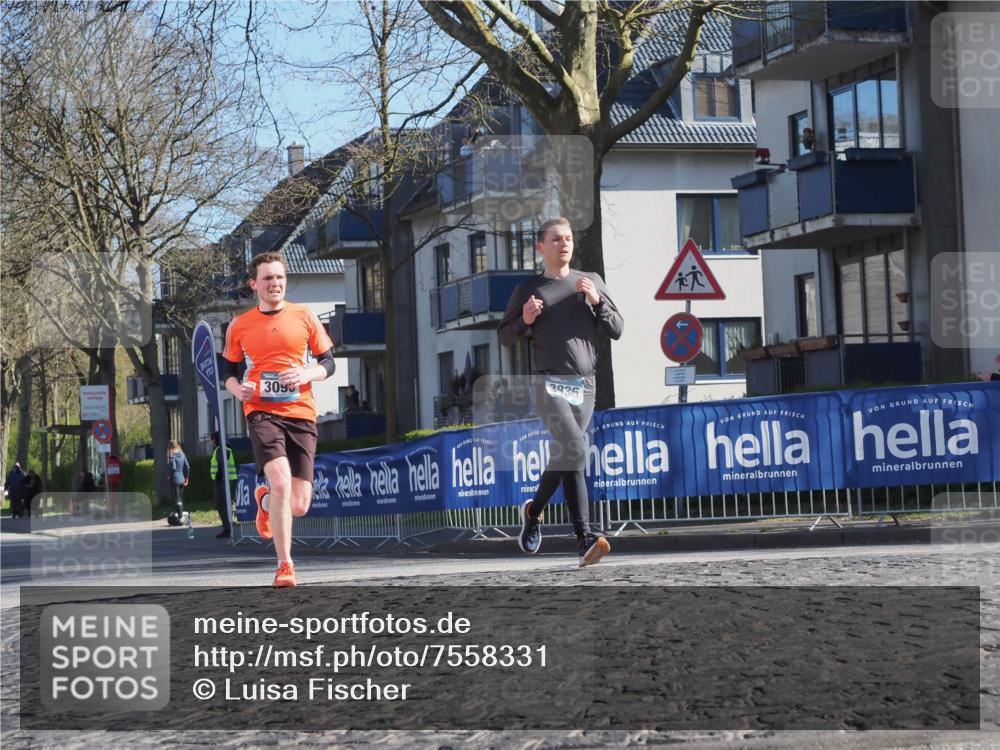 06.04.2025 - 44. Internationalen Wilhelmsburger Insellauf Luisa Fischer http://msf.ph/oto/7558331 06.04.2025 10:23:39 Ziel 3095, 3836 meine-sportfotos.de