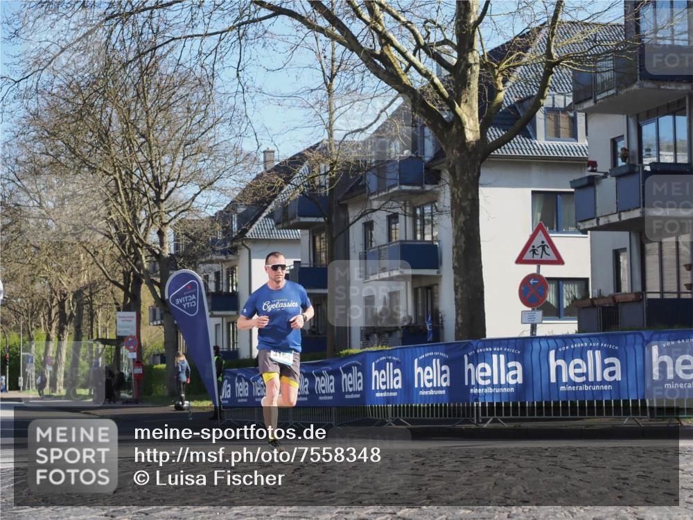 06.04.2025 - 44. Internationalen Wilhelmsburger Insellauf Luisa Fischer http://msf.ph/oto/7558348 06.04.2025 10:23:56 Ziel 3164 meine-sportfotos.de
