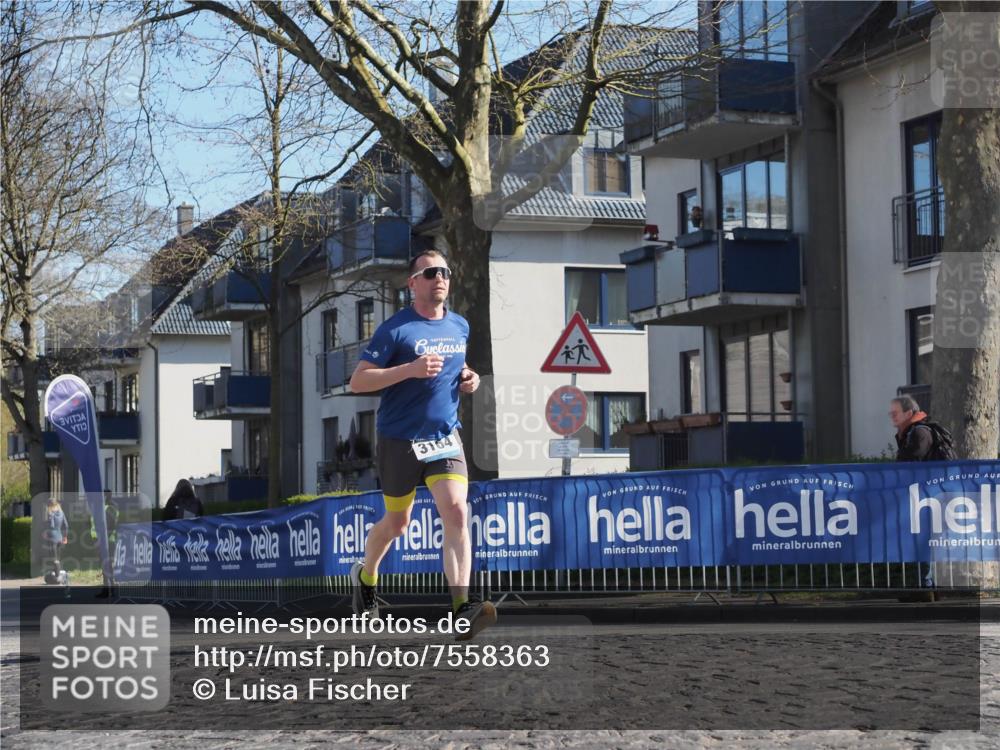 06.04.2025 - 44. Internationalen Wilhelmsburger Insellauf Luisa Fischer http://msf.ph/oto/7558363 06.04.2025 10:23:57 Ziel 3164 meine-sportfotos.de