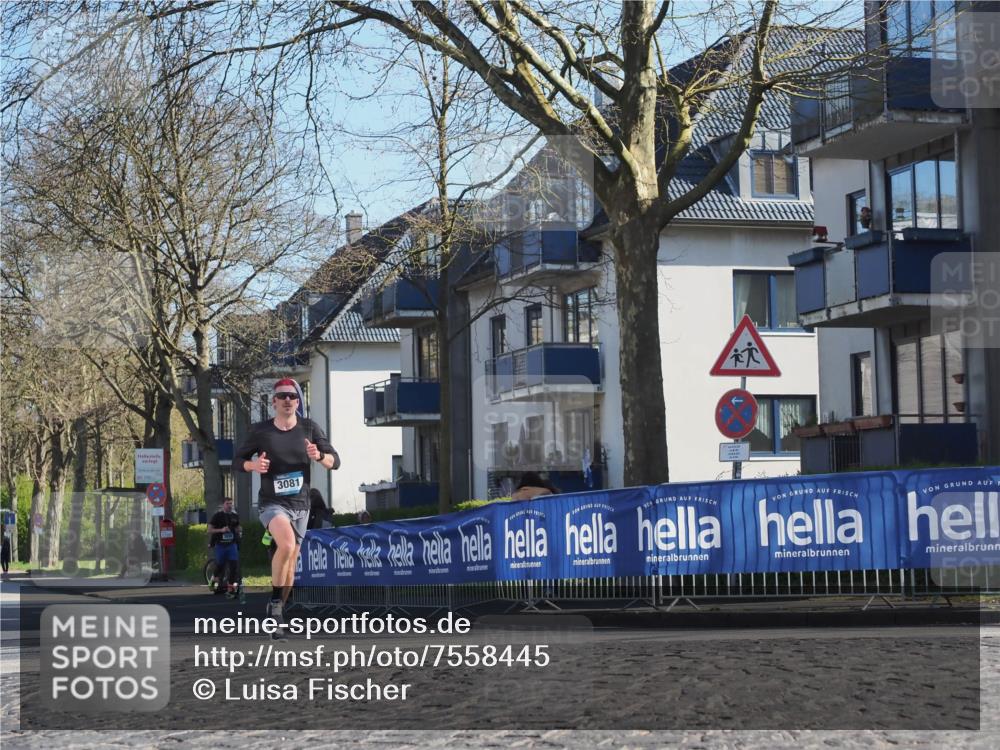 06.04.2025 - 44. Internationalen Wilhelmsburger Insellauf Luisa Fischer http://msf.ph/oto/7558445 06.04.2025 10:24:23 Ziel 3081 meine-sportfotos.de