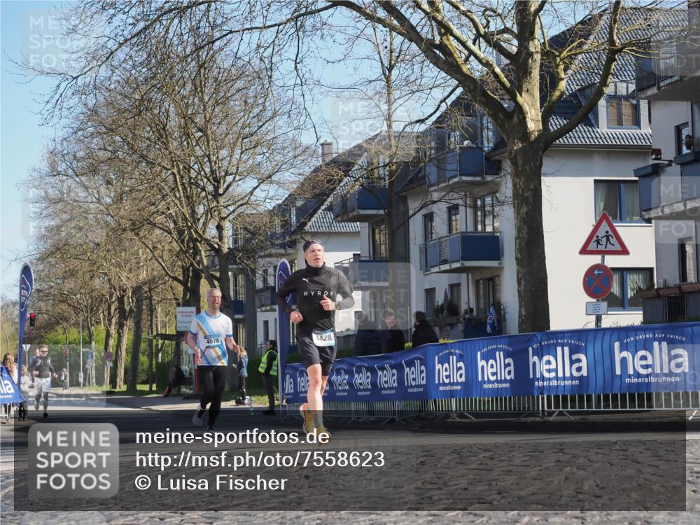 06.04.2025 - 44. Internationalen Wilhelmsburger Insellauf Luisa Fischer http://msf.ph/oto/7558623 06.04.2025 10:25:05 Ziel 4576, 1428 meine-sportfotos.de