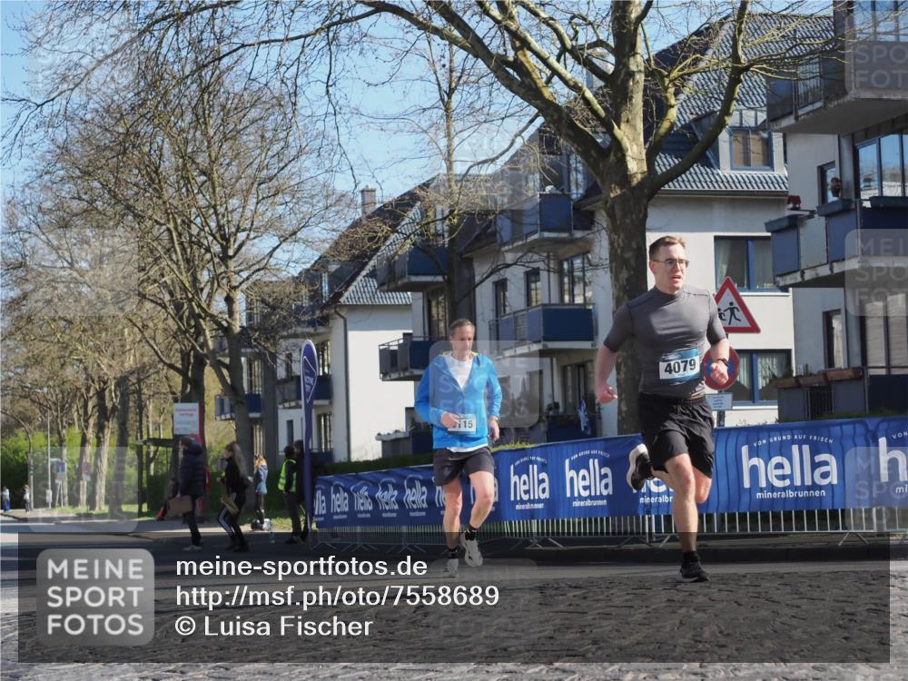 06.04.2025 - 44. Internationalen Wilhelmsburger Insellauf Luisa Fischer http://msf.ph/oto/7558689 06.04.2025 10:25:15 Ziel 115, 4079 meine-sportfotos.de