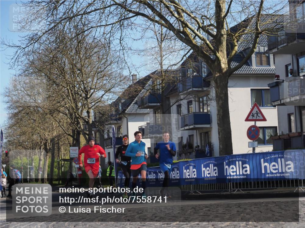 06.04.2025 - 44. Internationalen Wilhelmsburger Insellauf Luisa Fischer http://msf.ph/oto/7558741 06.04.2025 10:25:36 Ziel 3556, 26, 20 meine-sportfotos.de