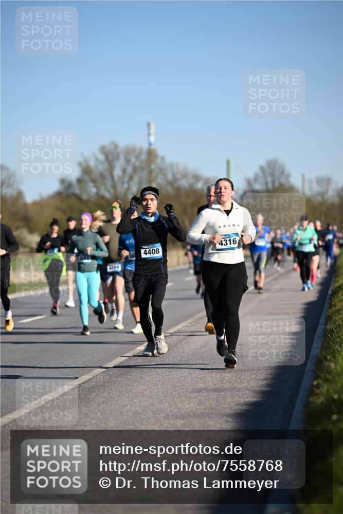 06.04.2025 - 44. Internationalen Wilhelmsburger Insellauf Dr. Thomas Lammeyer http://msf.ph/oto/7558768 06.04.2025 09:34:52 Laufen 4104, 4408, 4316 meine-sportfotos.de