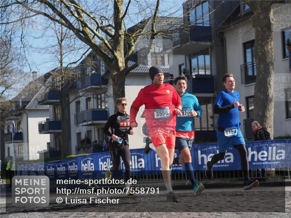 06.04.2025 - 44. Internationalen Wilhelmsburger Insellauf Luisa Fischer http://msf.ph/oto/7558791 06.04.2025 10:25:37 Ziel 3556, 126, 5120 meine-sportfotos.de