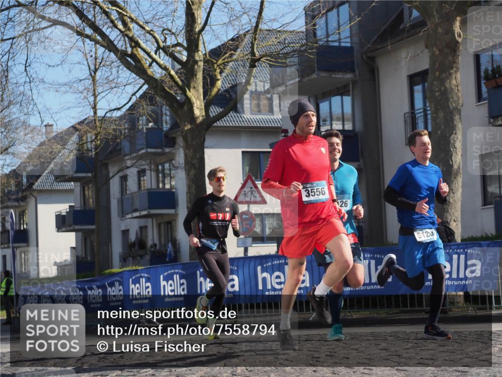 06.04.2025 - 44. Internationalen Wilhelmsburger Insellauf Luisa Fischer http://msf.ph/oto/7558794 06.04.2025 10:25:38 Ziel 3556, 26, 5120 meine-sportfotos.de