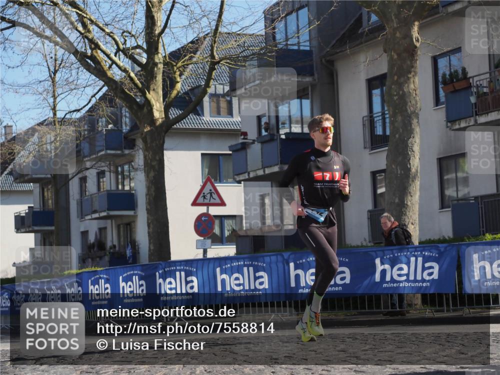 06.04.2025 - 44. Internationalen Wilhelmsburger Insellauf Luisa Fischer http://msf.ph/oto/7558814 06.04.2025 10:25:38 Ziel  meine-sportfotos.de