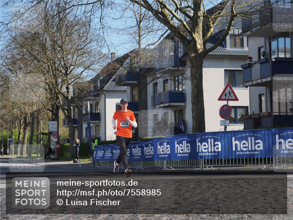06.04.2025 - 44. Internationalen Wilhelmsburger Insellauf Luisa Fischer http://msf.ph/oto/7558985 06.04.2025 10:26:06 Ziel 5056 meine-sportfotos.de