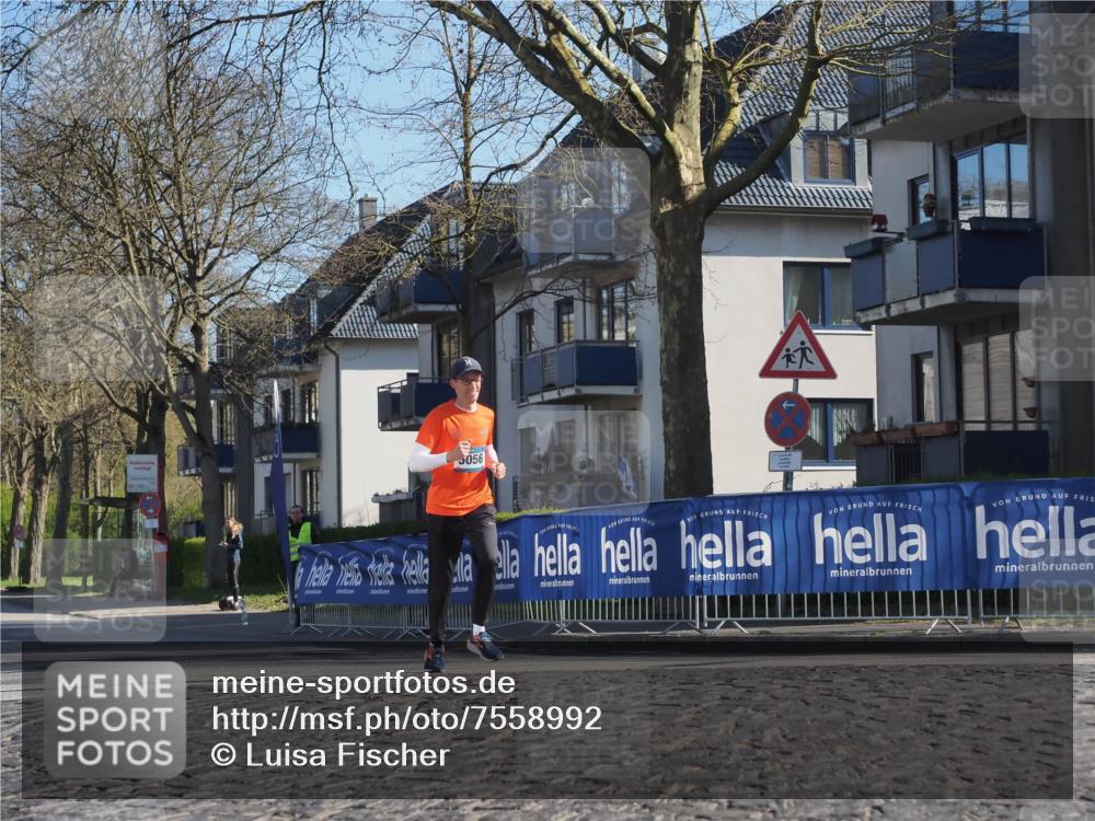 06.04.2025 - 44. Internationalen Wilhelmsburger Insellauf Luisa Fischer http://msf.ph/oto/7558992 06.04.2025 10:26:06 Ziel 5056 meine-sportfotos.de