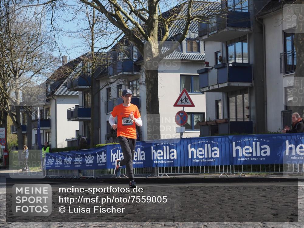 06.04.2025 - 44. Internationalen Wilhelmsburger Insellauf Luisa Fischer http://msf.ph/oto/7559005 06.04.2025 10:26:07 Ziel 5056 meine-sportfotos.de