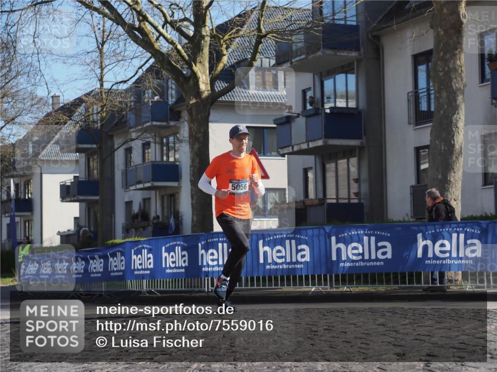 06.04.2025 - 44. Internationalen Wilhelmsburger Insellauf Luisa Fischer http://msf.ph/oto/7559016 06.04.2025 10:26:07 Ziel 5056 meine-sportfotos.de