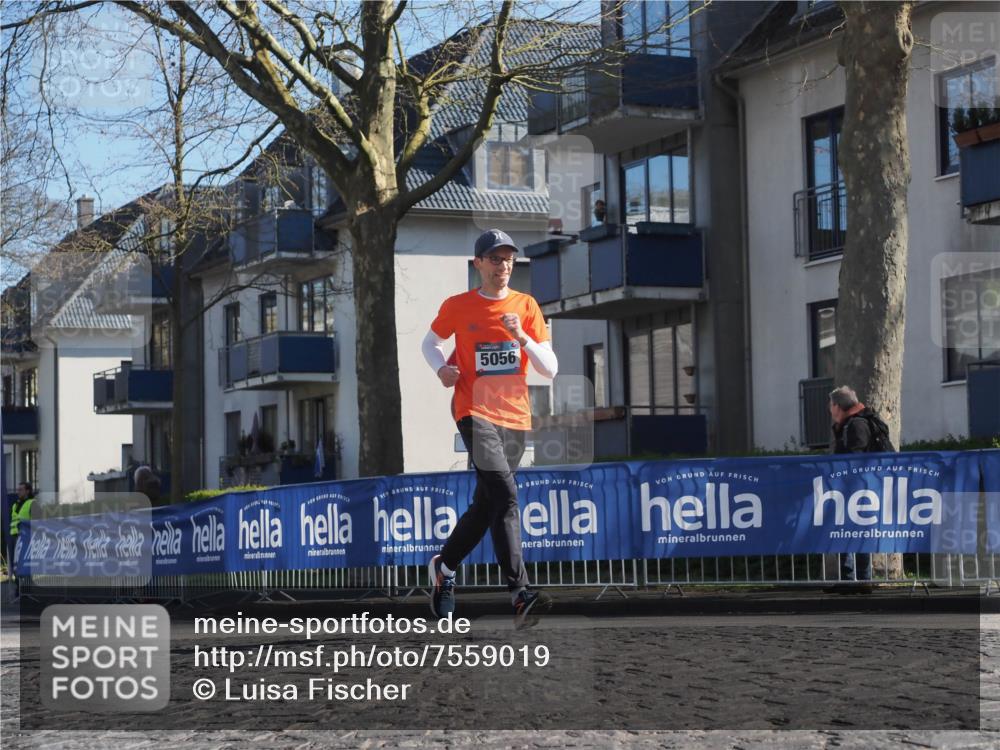 06.04.2025 - 44. Internationalen Wilhelmsburger Insellauf Luisa Fischer http://msf.ph/oto/7559019 06.04.2025 10:26:07 Ziel 5056 meine-sportfotos.de
