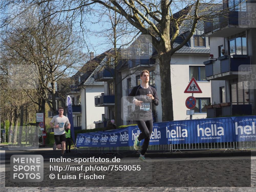 06.04.2025 - 44. Internationalen Wilhelmsburger Insellauf Luisa Fischer http://msf.ph/oto/7559055 06.04.2025 10:26:18 Ziel 3448, 4320 meine-sportfotos.de