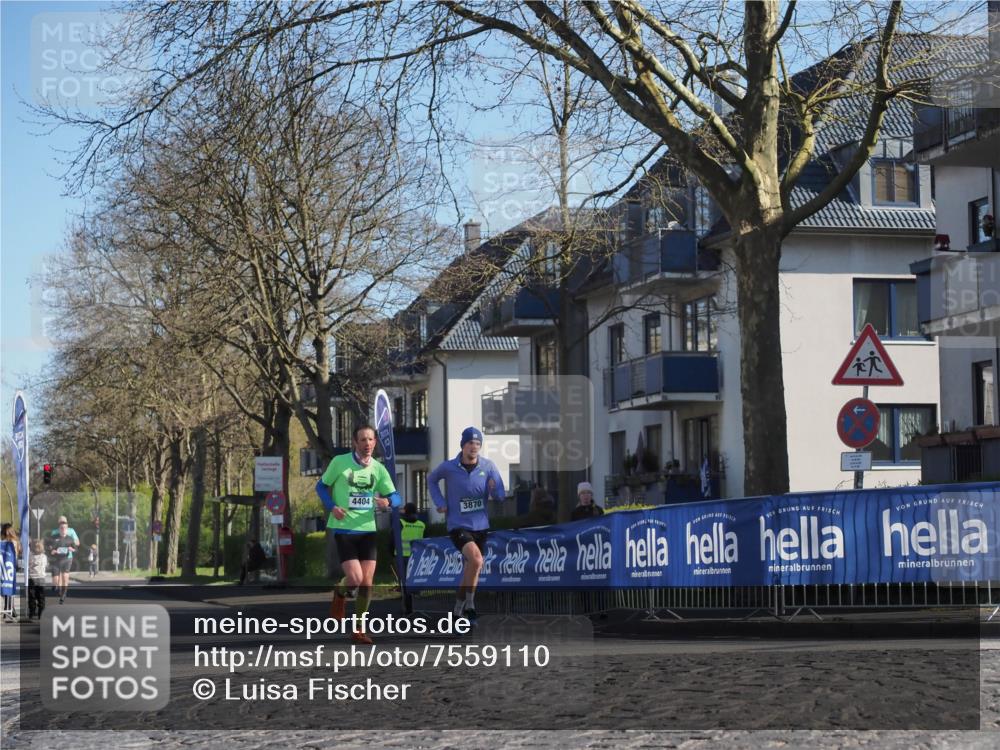 06.04.2025 - 44. Internationalen Wilhelmsburger Insellauf Luisa Fischer http://msf.ph/oto/7559110 06.04.2025 10:26:27 Ziel 4404, 3870 meine-sportfotos.de
