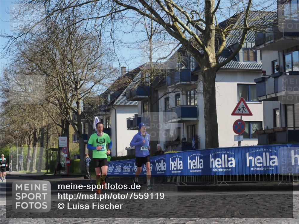 06.04.2025 - 44. Internationalen Wilhelmsburger Insellauf Luisa Fischer http://msf.ph/oto/7559119 06.04.2025 10:26:28 Ziel 04, 3870 meine-sportfotos.de