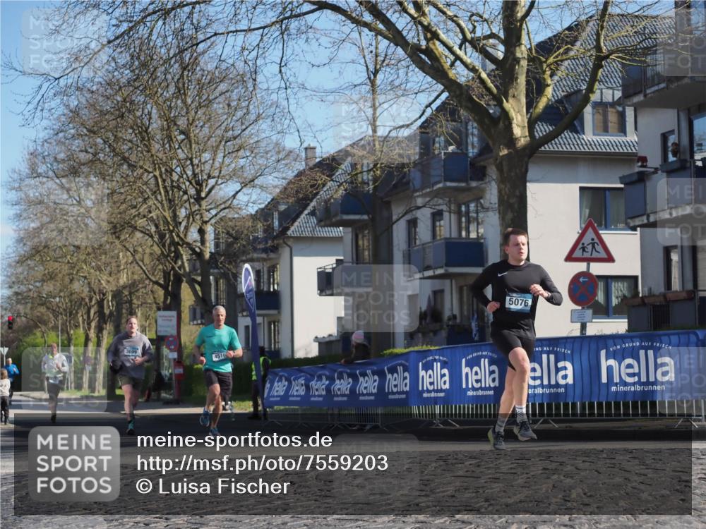06.04.2025 - 44. Internationalen Wilhelmsburger Insellauf Luisa Fischer http://msf.ph/oto/7559203 06.04.2025 10:26:35 Ziel 3099, 4516, 5076 meine-sportfotos.de
