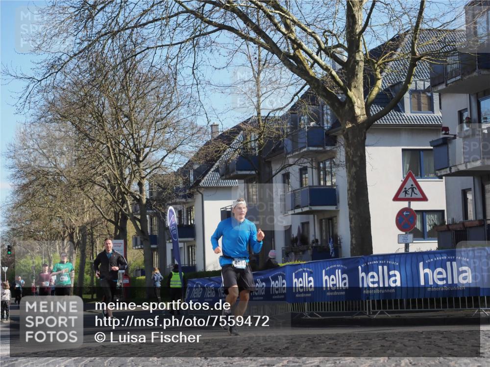 06.04.2025 - 44. Internationalen Wilhelmsburger Insellauf Luisa Fischer http://msf.ph/oto/7559472 06.04.2025 10:26:49 Ziel 4014 meine-sportfotos.de