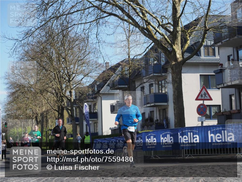 06.04.2025 - 44. Internationalen Wilhelmsburger Insellauf Luisa Fischer http://msf.ph/oto/7559480 06.04.2025 10:26:50 Ziel 4014 meine-sportfotos.de