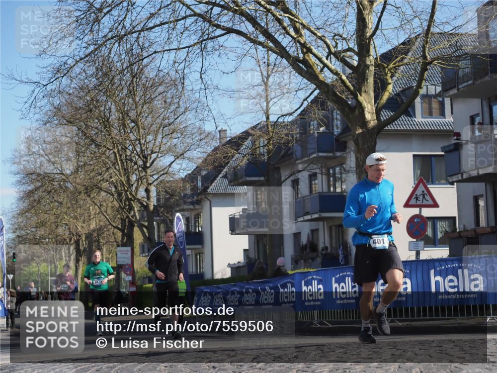 06.04.2025 - 44. Internationalen Wilhelmsburger Insellauf Luisa Fischer http://msf.ph/oto/7559506 06.04.2025 10:26:50 Ziel 4073, 401 meine-sportfotos.de