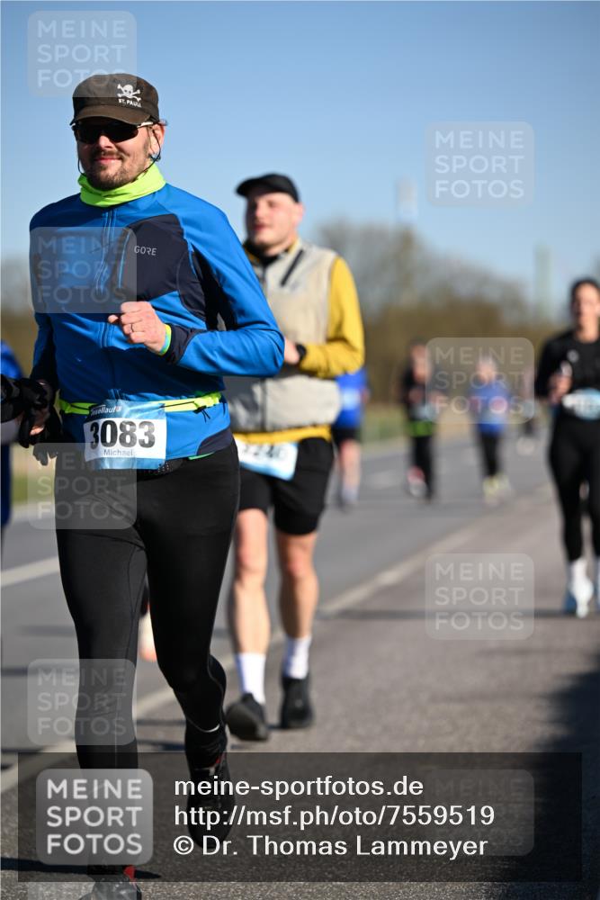 06.04.2025 - 44. Internationalen Wilhelmsburger Insellauf Dr. Thomas Lammeyer http://msf.ph/oto/7559519 06.04.2025 09:35:21 Laufen 3083 meine-sportfotos.de
