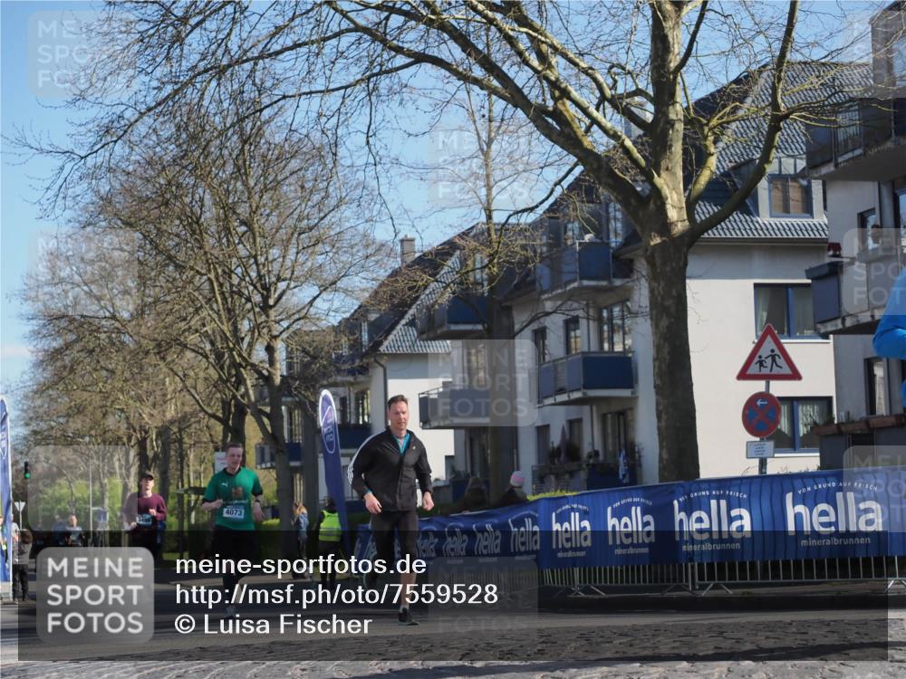 06.04.2025 - 44. Internationalen Wilhelmsburger Insellauf Luisa Fischer http://msf.ph/oto/7559528 06.04.2025 10:26:51 Ziel 4073, 3486 meine-sportfotos.de