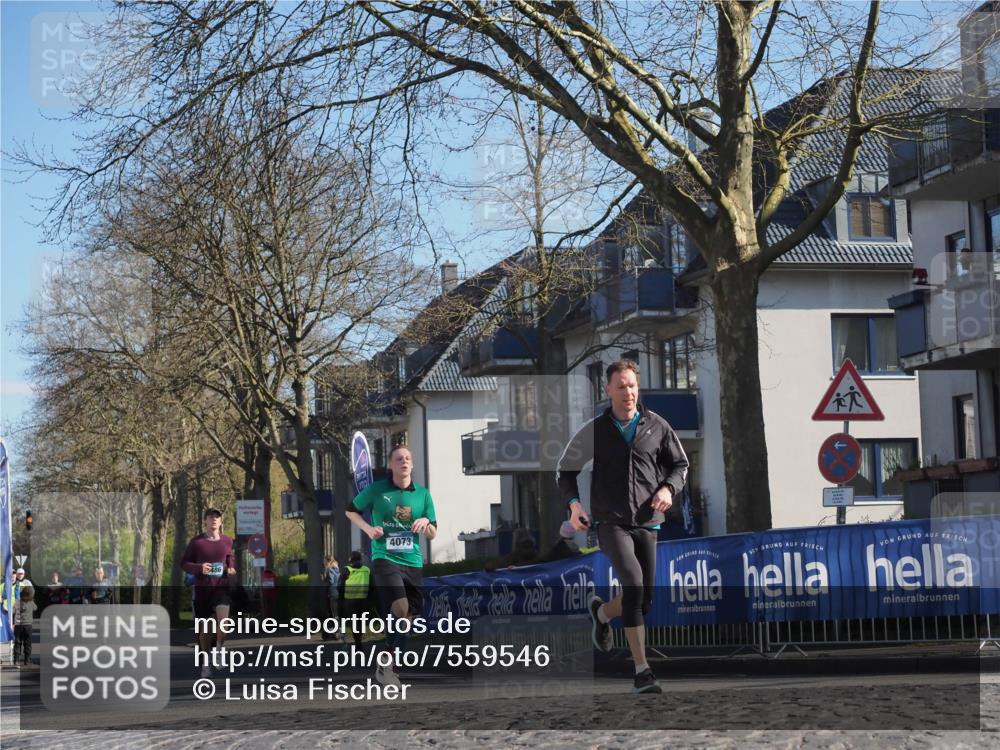 06.04.2025 - 44. Internationalen Wilhelmsburger Insellauf Luisa Fischer http://msf.ph/oto/7559546 06.04.2025 10:26:52 Ziel 486, 4073 meine-sportfotos.de