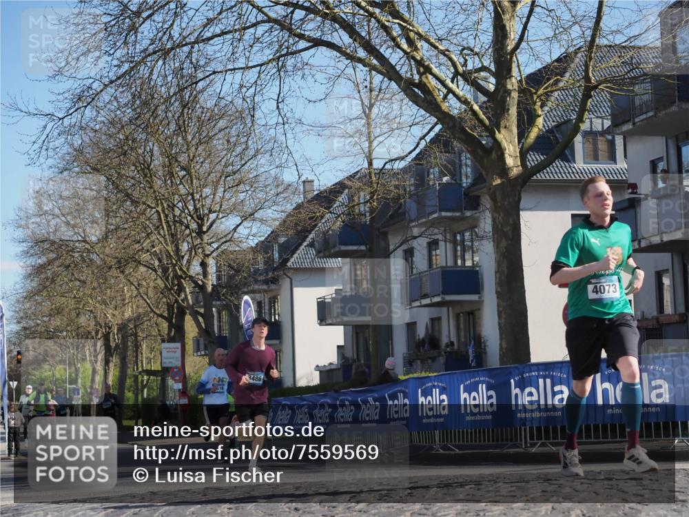 06.04.2025 - 44. Internationalen Wilhelmsburger Insellauf Luisa Fischer http://msf.ph/oto/7559569 06.04.2025 10:26:54 Ziel 516, 3486, 4073 meine-sportfotos.de
