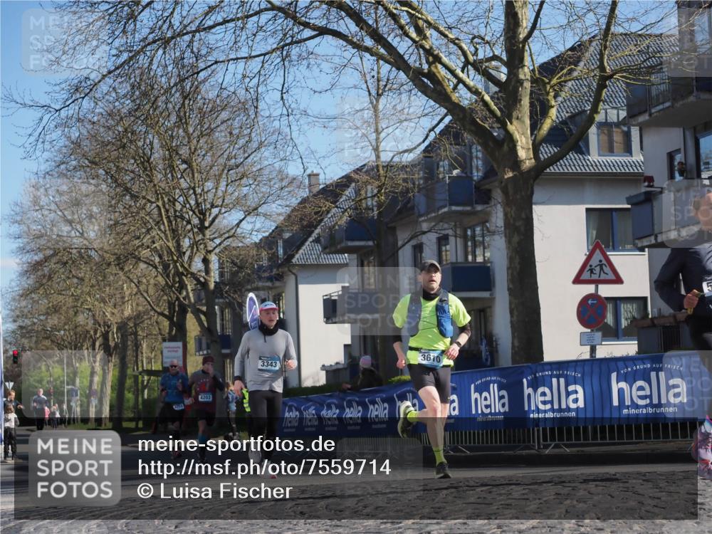 06.04.2025 - 44. Internationalen Wilhelmsburger Insellauf Luisa Fischer http://msf.ph/oto/7559714 06.04.2025 10:27:01 Ziel 4203, 1250, 3343, 3610 meine-sportfotos.de